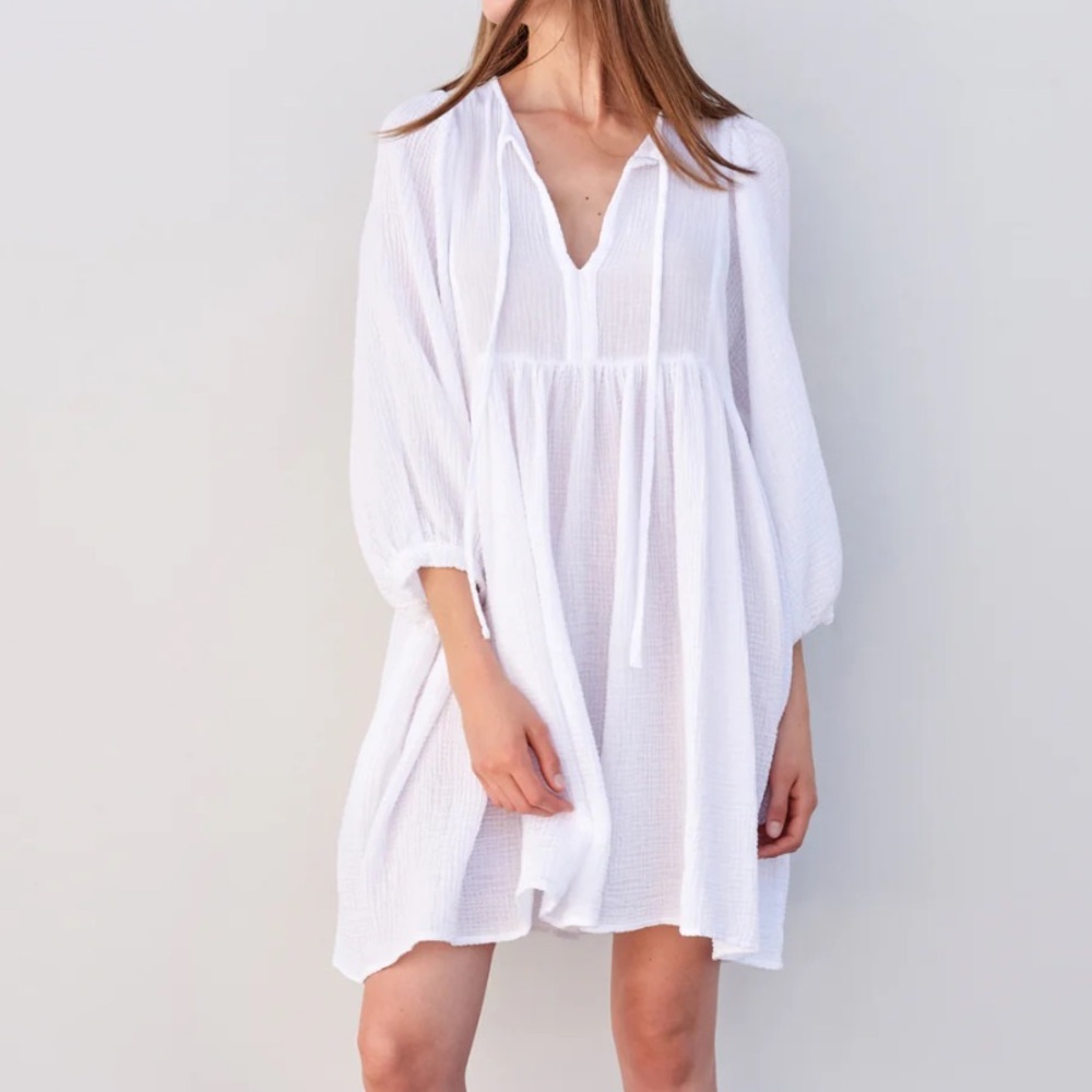 SUNDRY WOMEN'S MINI BLOUSON SLEEVE DRESS IN WHITE / XS